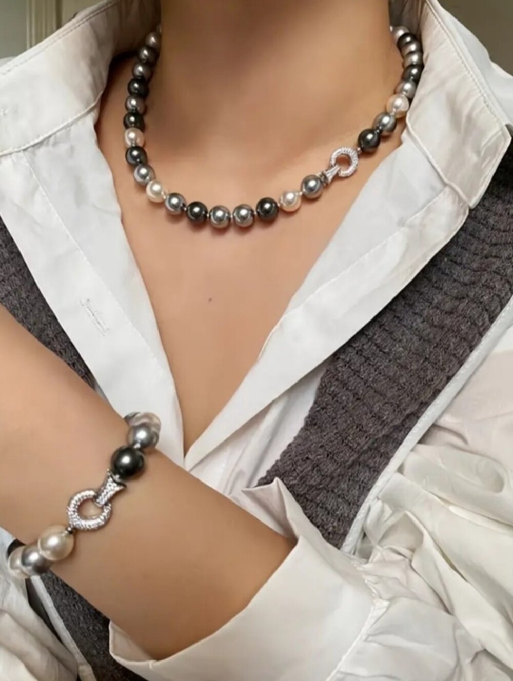 Pearl Necklace With White Rhodium Pave Clasp - Picture 2 of 4